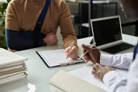 man filing an injury claim after an accident
